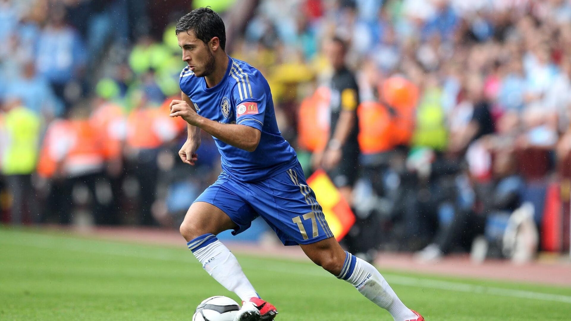 田径赛场焦点！俄罗斯队对阵比利时队，压哨绝杀，引爆全场观众欢呼